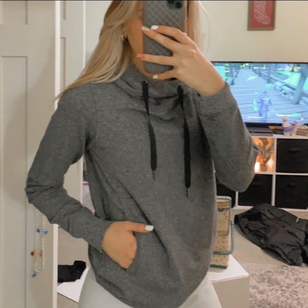 lululemon athletica heather grey hoodie